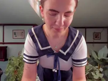 Bongacams Watch Live Sex Cams of KiraRustle