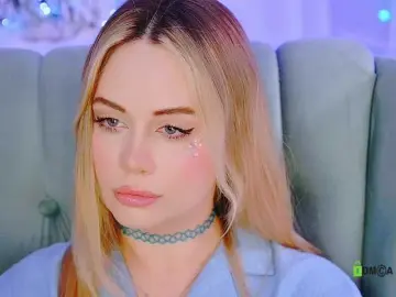 Bongacams Nude Webcam of 0------0