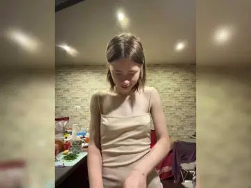 Bongacams Watch Live Sex Cams of 18YoungPussy18