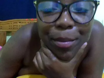 Bongacams Best Webcam of Roseroca33