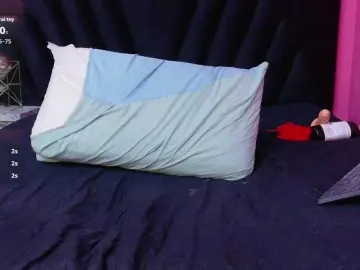 Bongacams Free Porn Cam of shyblacksweetiee