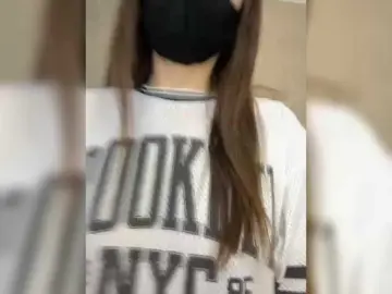 Bongacams Nude Webcam of Belosnezhka