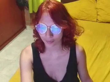 Bongacams Watch Live Sex Cams of EmmaBluebell