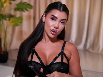 Bongacams Watch Live Sex Cams of NatyDesiree