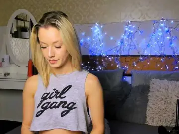 Bongacams Live Sex of MiaBeeX