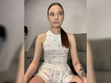 Bongacams Watch Live Sex Cams of Sweetgirl-11