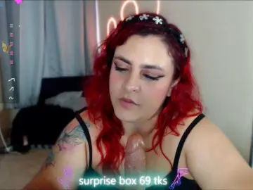 Bongacams Live Sex Cam of violettalynn