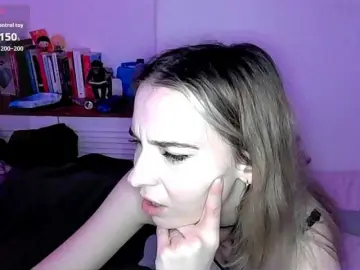 Bongacams Best live sex cam show of Almondmilka