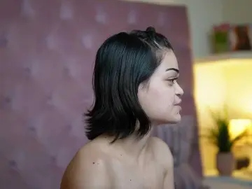 Bongacams Sex Cam of MaiaMini