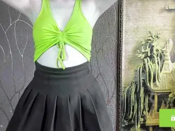 Bongacams Best live sex cam show of CandyChollett