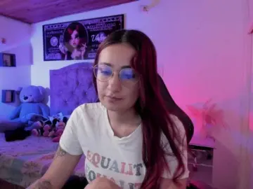 Bongacams Best live sex cam show of Laurahoot20
