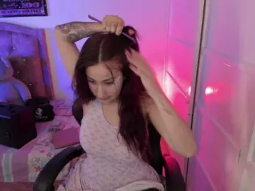 Bongacams Nude Webcam of Laurahoot20