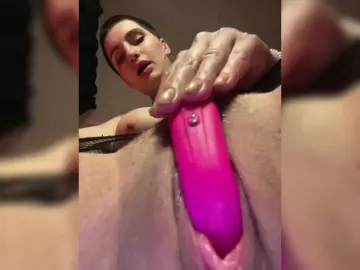 Bongacams Free Porn Cam of AbsintheGirl