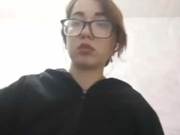 Bongacams Watch Live Sex Cams of BeaHounchell