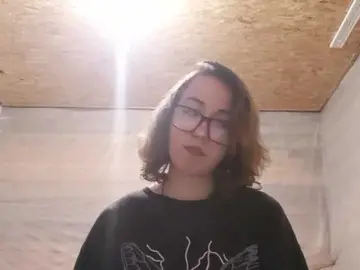 Bongacams Free Live Porn of BeaHounchell