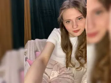 Bongacams Watch Live Sex Cams of -Pandora-