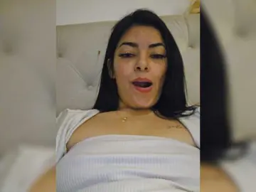 Bongacams Best Webcam of Estefani-R