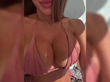 Bongacams Free Porn Cam of OrgazMia