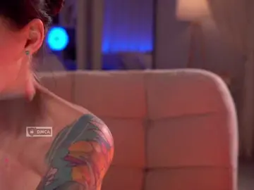 Bongacams Free Live Porn of HoneyCherry