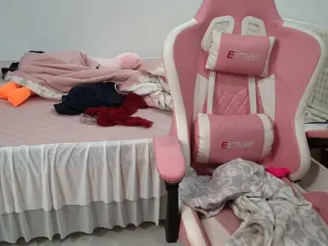 Bongacams Free Live Porn of Julia98