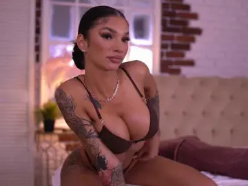 Bongacams Best live sex cam show of NyssaSky