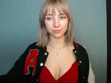 Bongacams Private Sex Chat of LuciaGlow