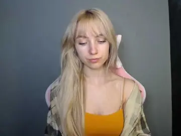 Bongacams Live Sex of LuciaGlow