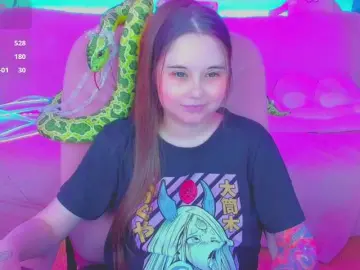 Bongacams Watch Live Sex Cams of LittleKitsune