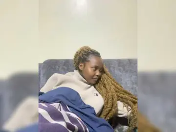 Bongacams Adult Video Chat of Curvy-maxy9