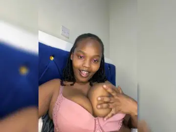 Bongacams Free Porn Cam of Curvy-maxy9