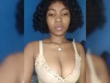 Bongacams Sex Cam of Candis02