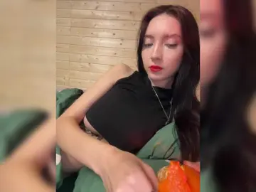 Bongacams Best live sex cam show of WeQueen-