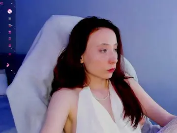 Bongacams Nude Webcam of Lea-much