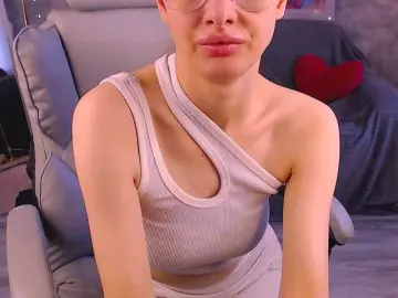 Bongacams Live Sex of EmiliSkyy