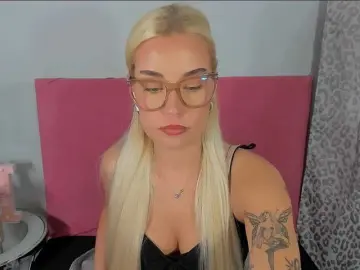 Bongacams Sex Cam of KristyAngel