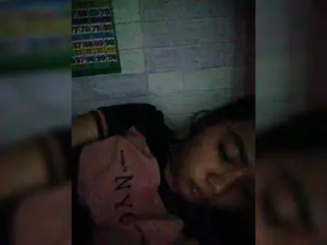 Bongacams Private Sex Chat of XXhornywetprincess99XX