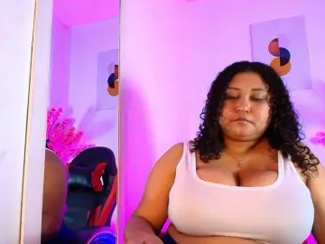 Bongacams Watch Live Sex Cams of Ayliinn