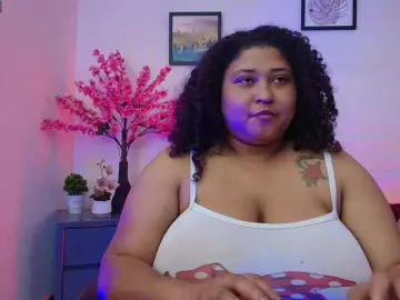 Bongacams Live Sex Cam of Ayliinn