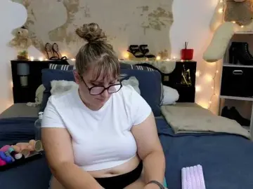 Bongacams Live Sex Cam of ElvinnaLaFrancaise