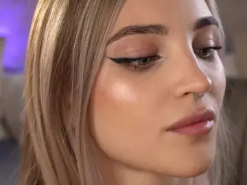 Bongacams Free Porn Cam of beckymadsons