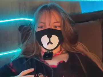 Bongacams Nude Webcam of -Summer-