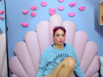 Bongacams Adult Video Chat of LUCYMILLER