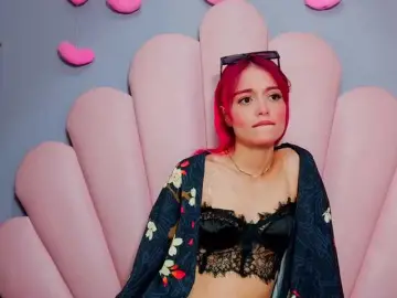 Bongacams Sex Cam of LUCYMILLER