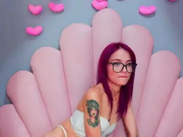 Bongacams Free Porn Cam of LUCYMILLER