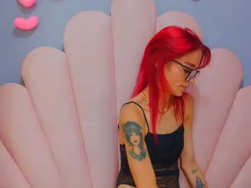 Bongacams Sex Chat of LUCYMILLER