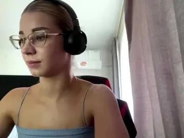 Bongacams Free Porn Cam of TracieSebron