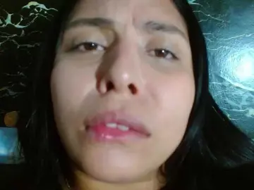 Bongacams Nude Webcam of Natural-boobs