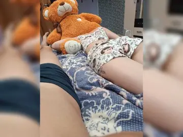 Bongacams Free Porn Cam of SexyCouple69