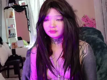 Bongacams Watch Live Sex Cams of Leinbone