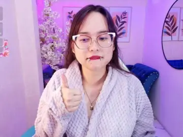 Bongacams Nude Webcam of Shady-bug